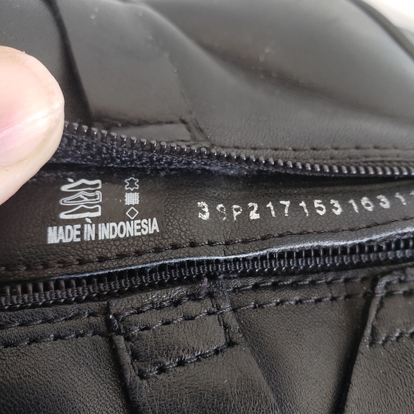 Еcco Women Black Leather Comfy Ankle Boots - Picture 5 of 16